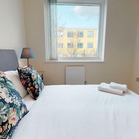 Niksa Serviced Accommodation - Welwyn Garden City Business Park Extérieur photo